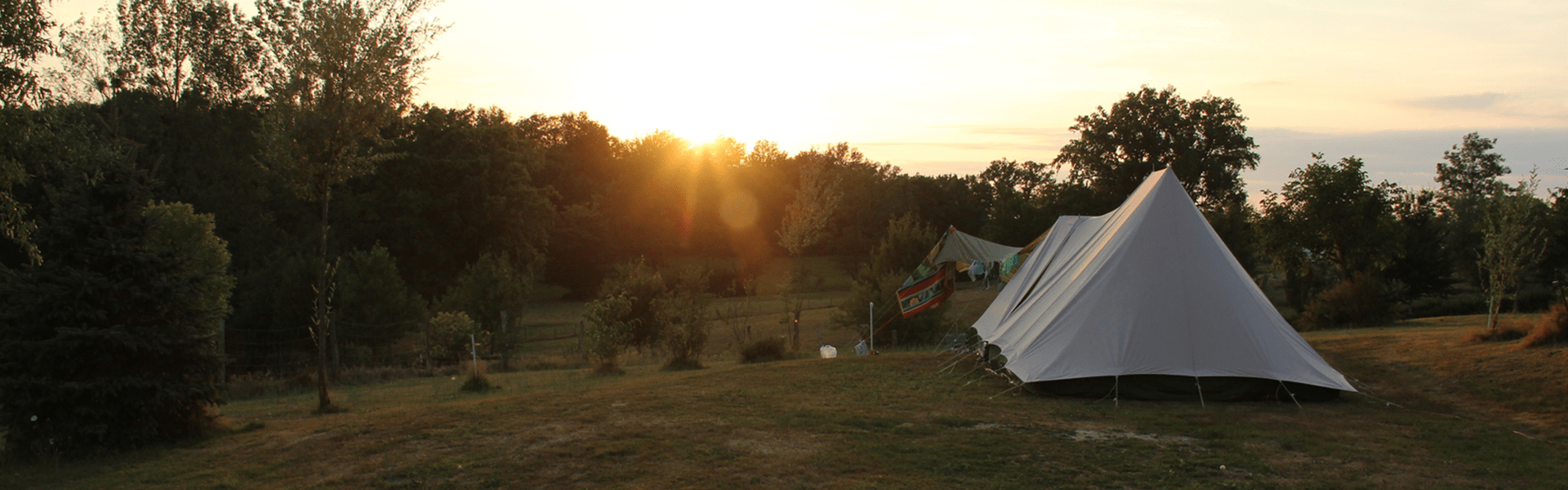 header-tent-op-de-heuvel